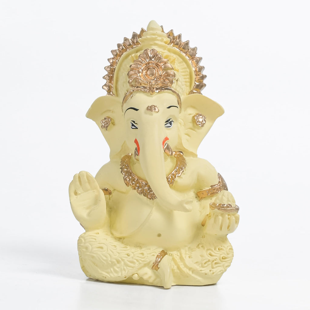 Exquisite resin Hiran Statues