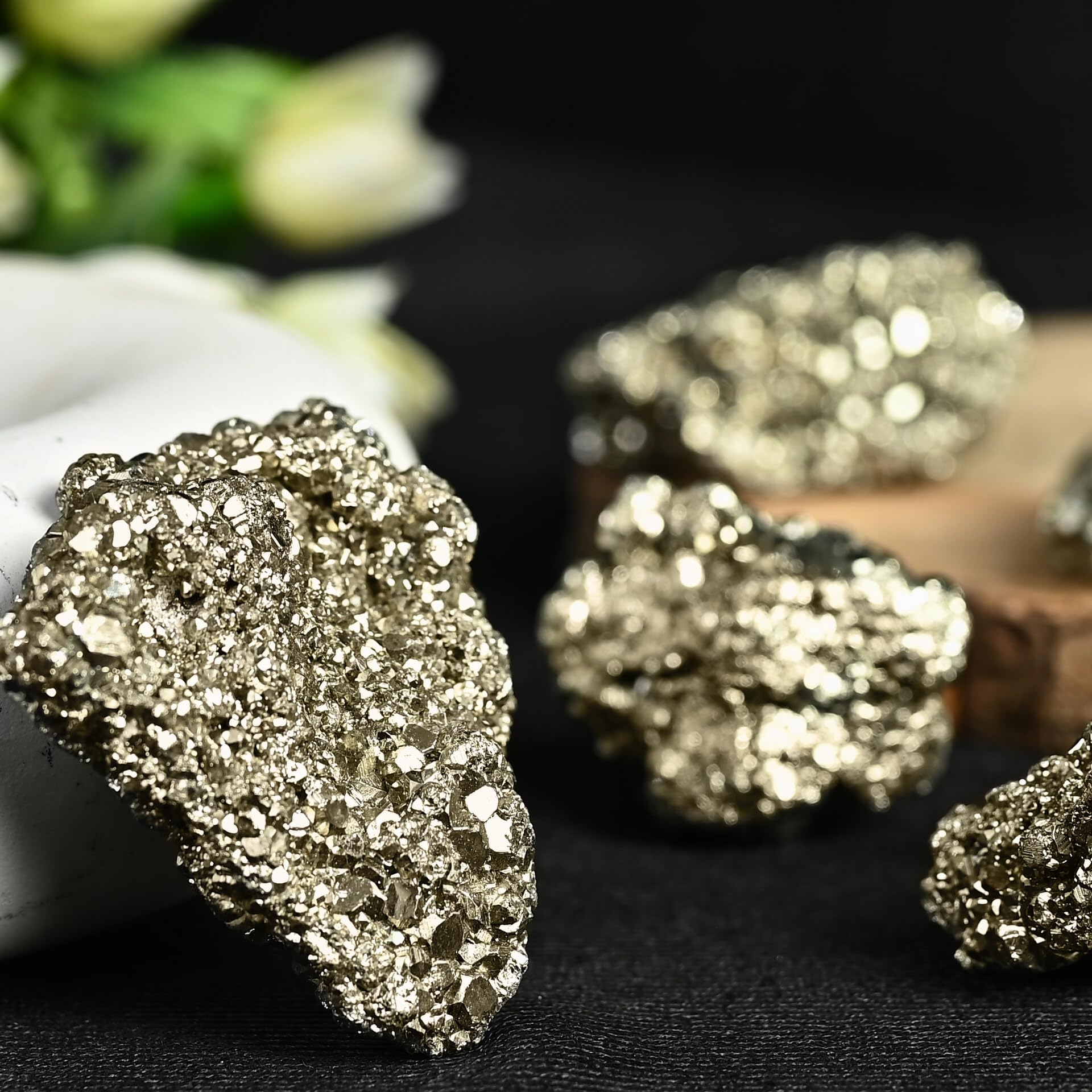 Exquisite resin Hiran Statues