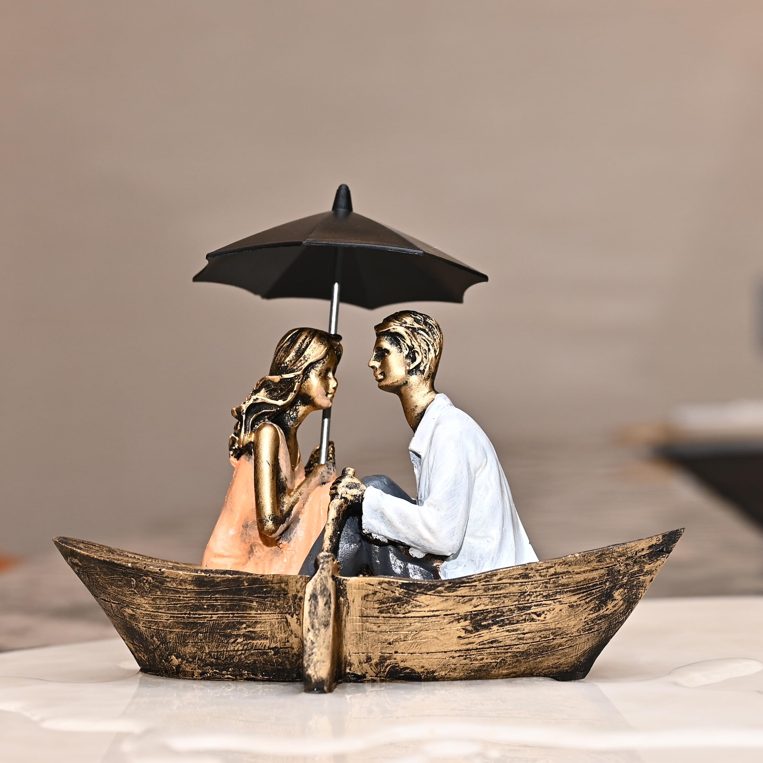 Exquisite resin Hiran Statues